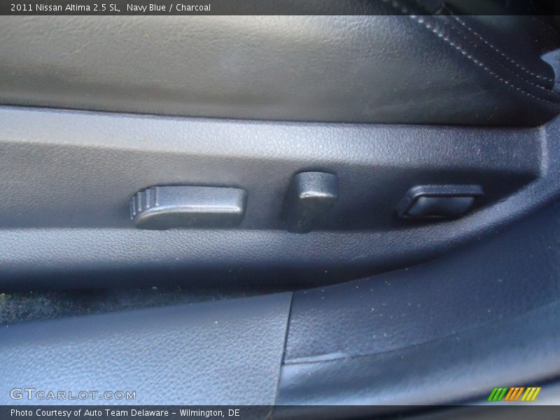 Navy Blue / Charcoal 2011 Nissan Altima 2.5 SL