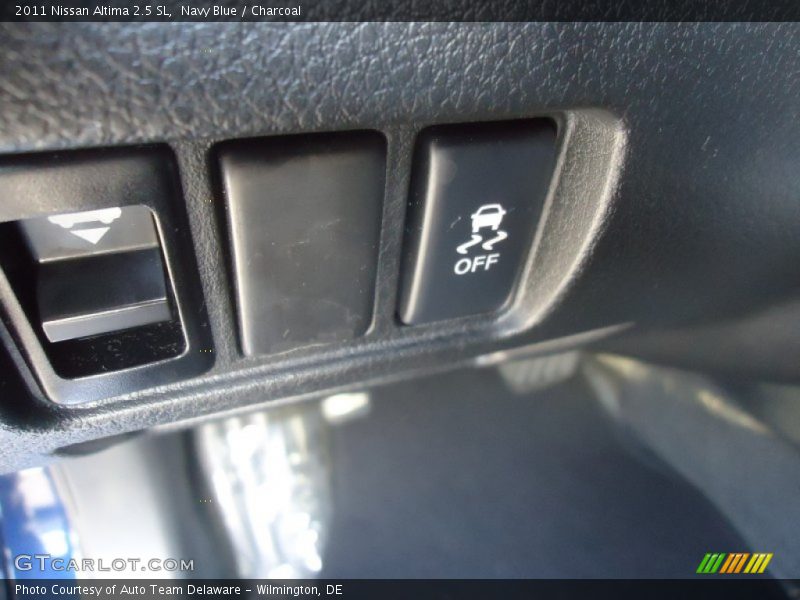 Navy Blue / Charcoal 2011 Nissan Altima 2.5 SL
