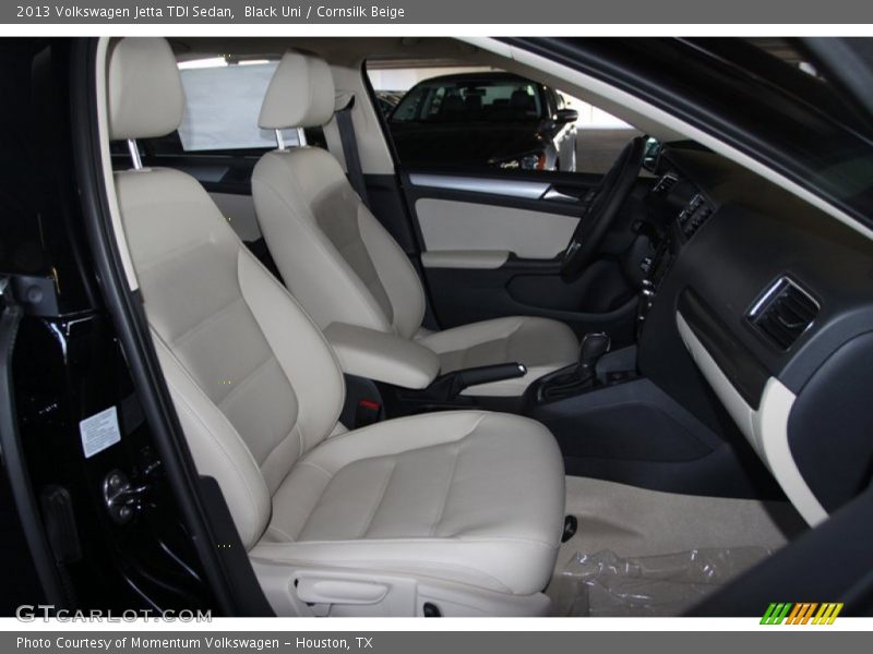 Black Uni / Cornsilk Beige 2013 Volkswagen Jetta TDI Sedan
