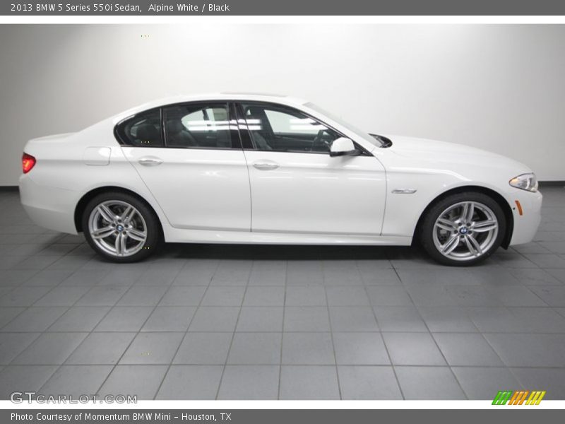 Alpine White / Black 2013 BMW 5 Series 550i Sedan
