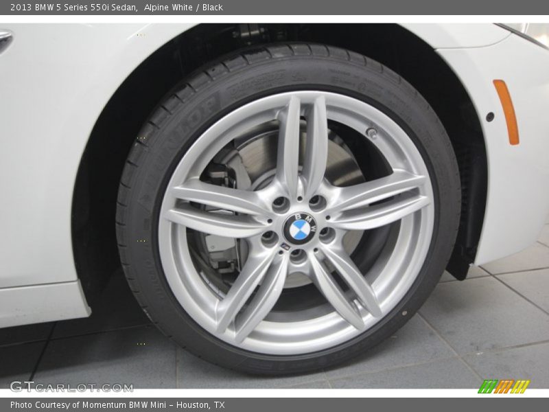 Alpine White / Black 2013 BMW 5 Series 550i Sedan