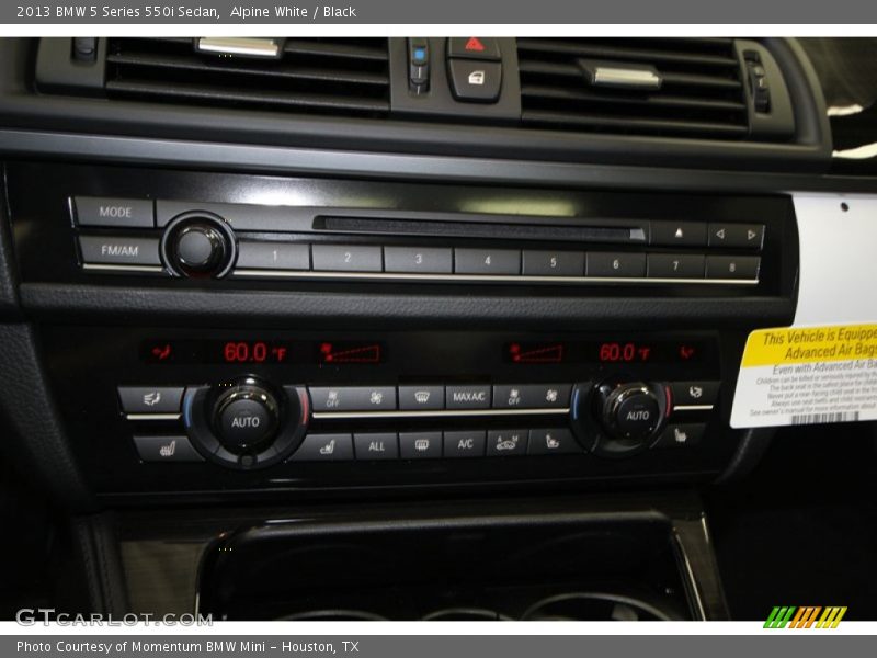 Alpine White / Black 2013 BMW 5 Series 550i Sedan