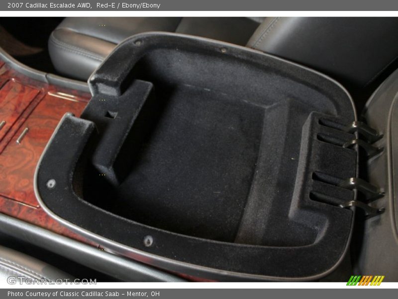 Red-E / Ebony/Ebony 2007 Cadillac Escalade AWD