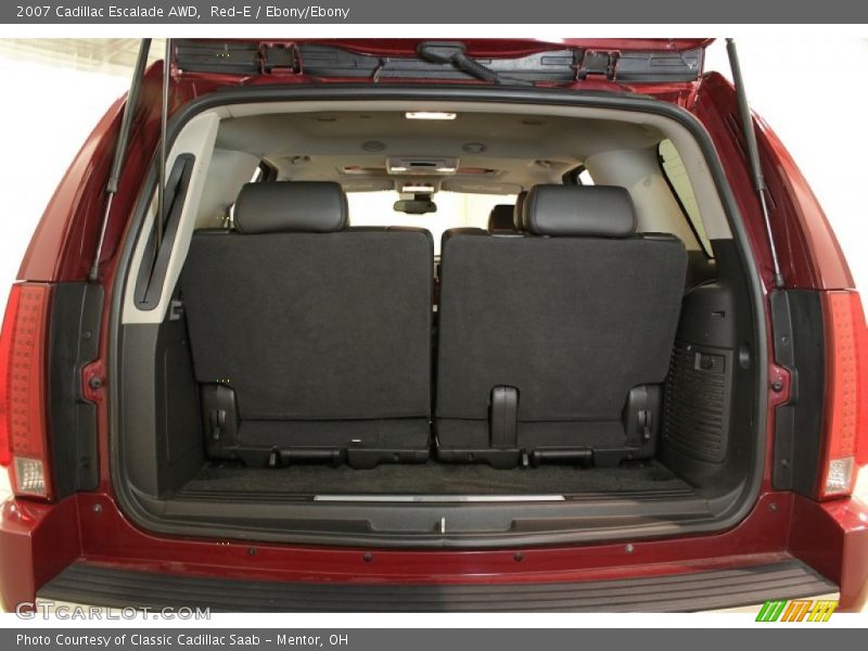  2007 Escalade AWD Trunk