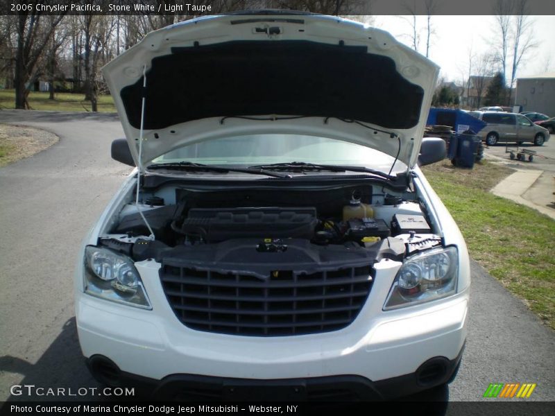 Stone White / Light Taupe 2006 Chrysler Pacifica