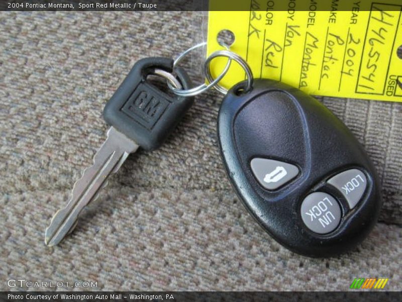 Sport Red Metallic / Taupe 2004 Pontiac Montana