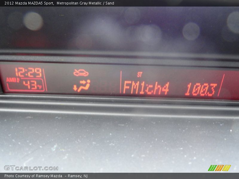 Metropolitan Gray Metallic / Sand 2012 Mazda MAZDA5 Sport