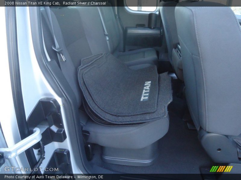 Radiant Silver / Charcoal 2008 Nissan Titan XE King Cab