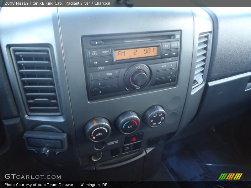 Radiant Silver / Charcoal 2008 Nissan Titan XE King Cab