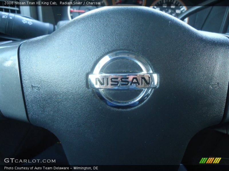 Radiant Silver / Charcoal 2008 Nissan Titan XE King Cab