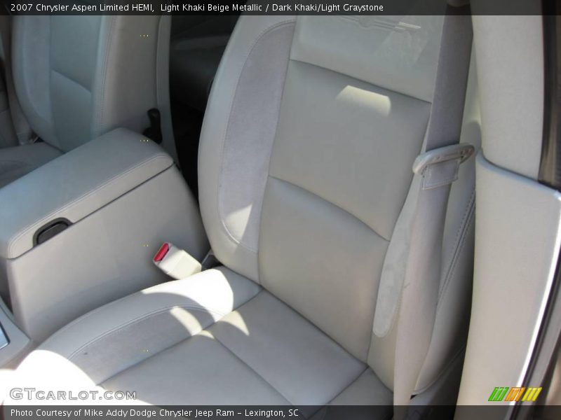 Light Khaki Beige Metallic / Dark Khaki/Light Graystone 2007 Chrysler Aspen Limited HEMI