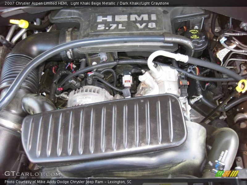Light Khaki Beige Metallic / Dark Khaki/Light Graystone 2007 Chrysler Aspen Limited HEMI