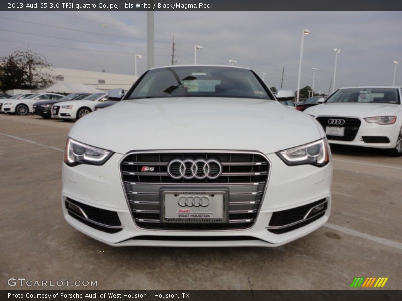 Ibis White / Black/Magma Red 2013 Audi S5 3.0 TFSI quattro Coupe