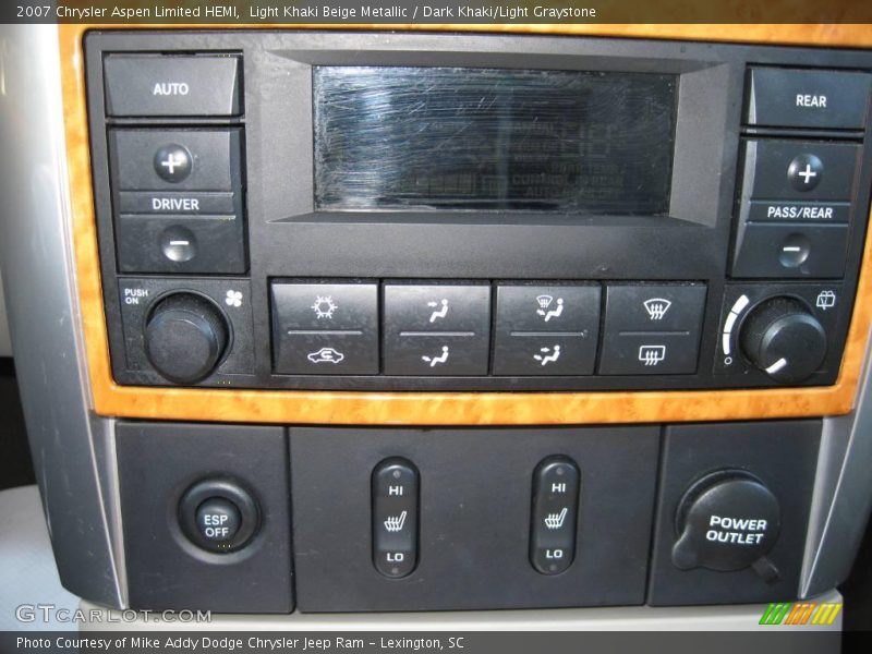 Light Khaki Beige Metallic / Dark Khaki/Light Graystone 2007 Chrysler Aspen Limited HEMI