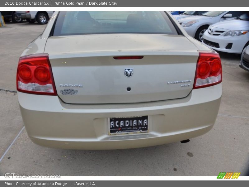 White Gold Pearl / Dark Slate Gray 2010 Dodge Charger SXT
