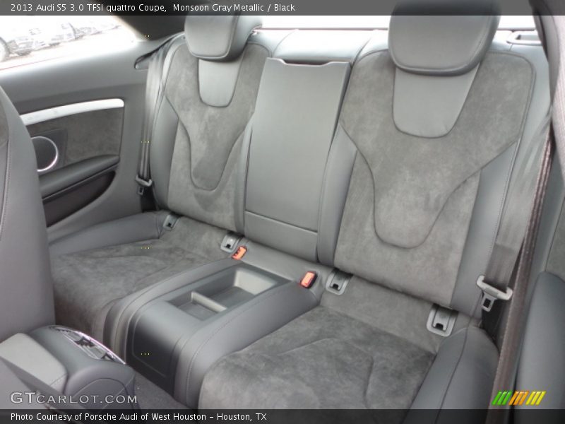 Rear Seat of 2013 S5 3.0 TFSI quattro Coupe