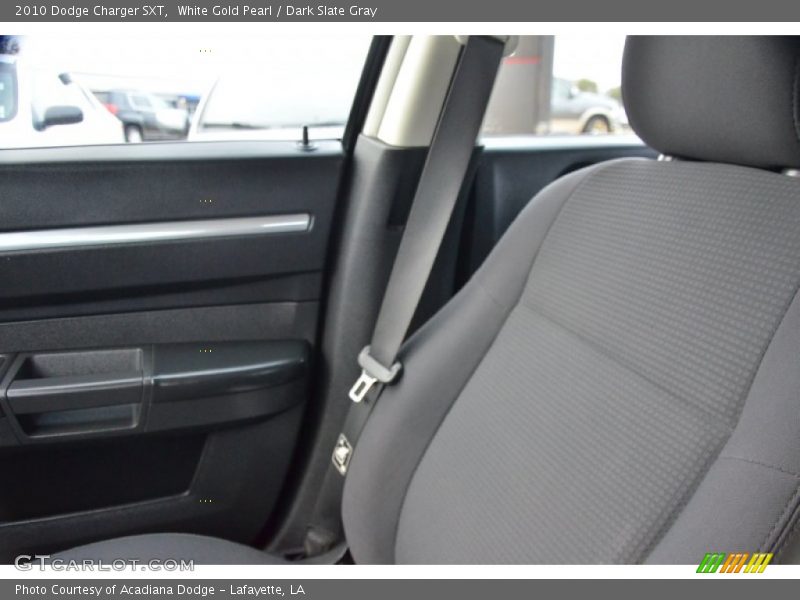 White Gold Pearl / Dark Slate Gray 2010 Dodge Charger SXT