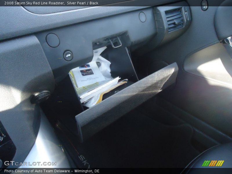 Silver Pearl / Black 2008 Saturn Sky Red Line Roadster