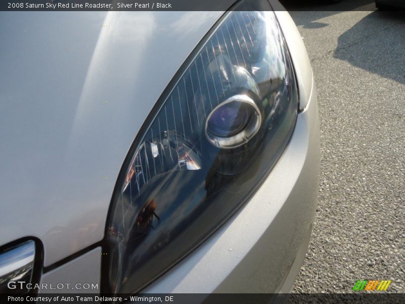 Silver Pearl / Black 2008 Saturn Sky Red Line Roadster