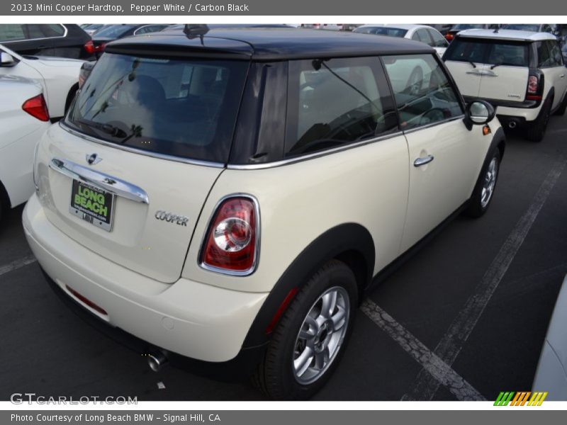 Pepper White / Carbon Black 2013 Mini Cooper Hardtop