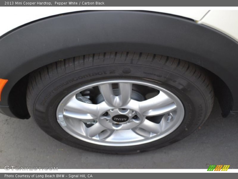 Pepper White / Carbon Black 2013 Mini Cooper Hardtop