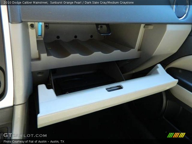 Sunburst Orange Pearl / Dark Slate Gray/Medium Graystone 2010 Dodge Caliber Mainstreet