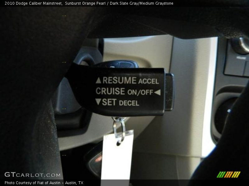 Sunburst Orange Pearl / Dark Slate Gray/Medium Graystone 2010 Dodge Caliber Mainstreet