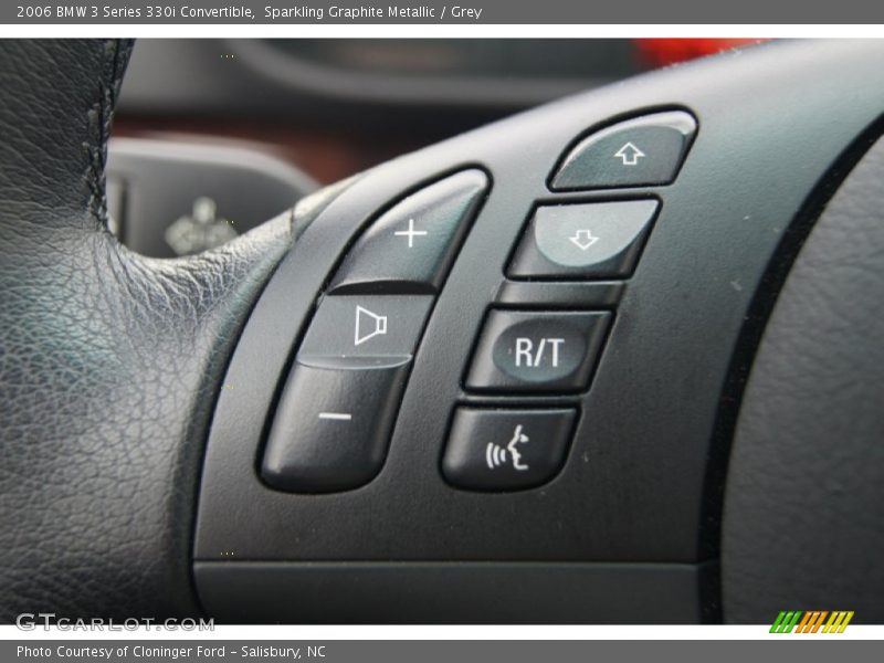 Controls of 2006 3 Series 330i Convertible