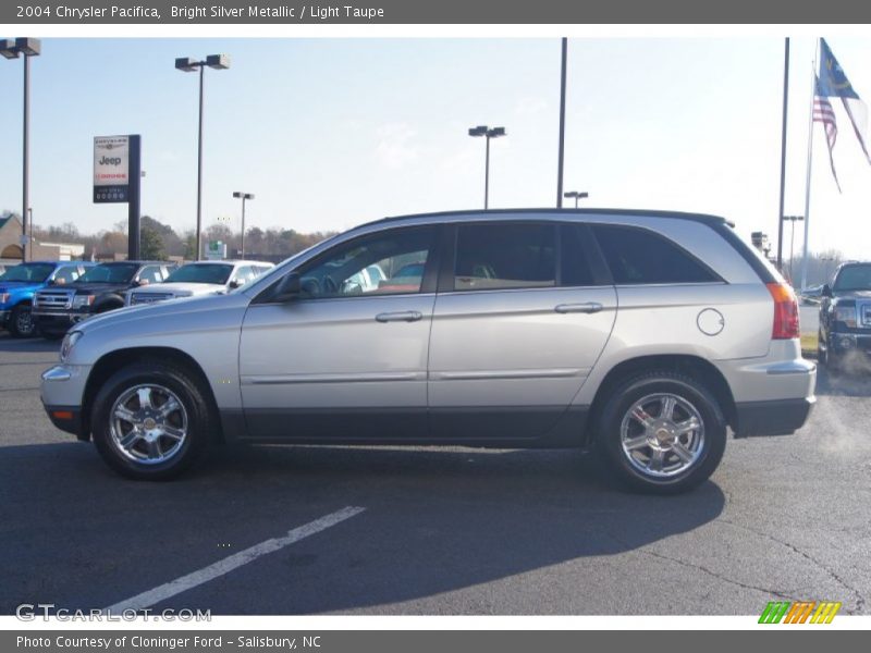 Bright Silver Metallic / Light Taupe 2004 Chrysler Pacifica