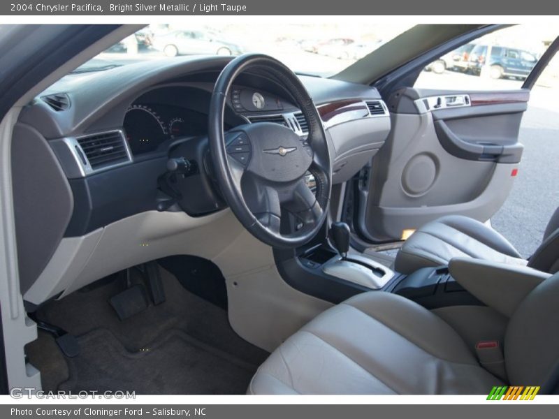 Bright Silver Metallic / Light Taupe 2004 Chrysler Pacifica