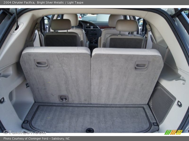 Bright Silver Metallic / Light Taupe 2004 Chrysler Pacifica