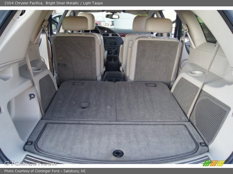 Bright Silver Metallic / Light Taupe 2004 Chrysler Pacifica