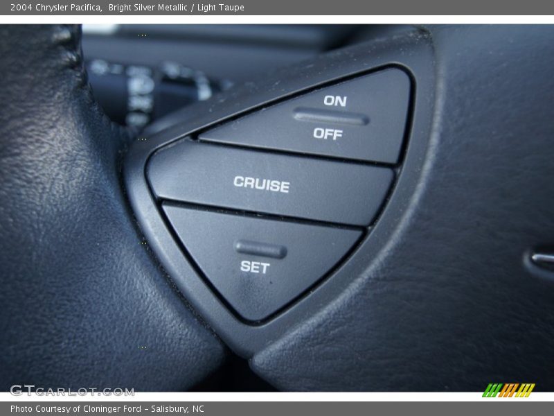 Bright Silver Metallic / Light Taupe 2004 Chrysler Pacifica