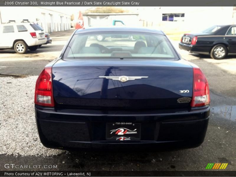 Midnight Blue Pearlcoat / Dark Slate Gray/Light Slate Gray 2006 Chrysler 300