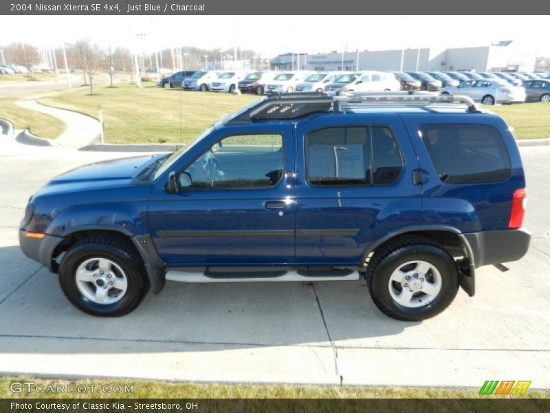 Just Blue / Charcoal 2004 Nissan Xterra SE 4x4