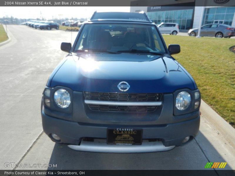 Just Blue / Charcoal 2004 Nissan Xterra SE 4x4