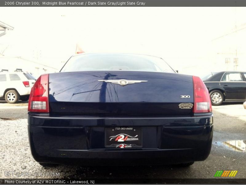 Midnight Blue Pearlcoat / Dark Slate Gray/Light Slate Gray 2006 Chrysler 300