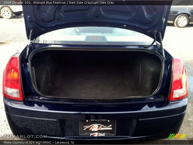 Midnight Blue Pearlcoat / Dark Slate Gray/Light Slate Gray 2006 Chrysler 300