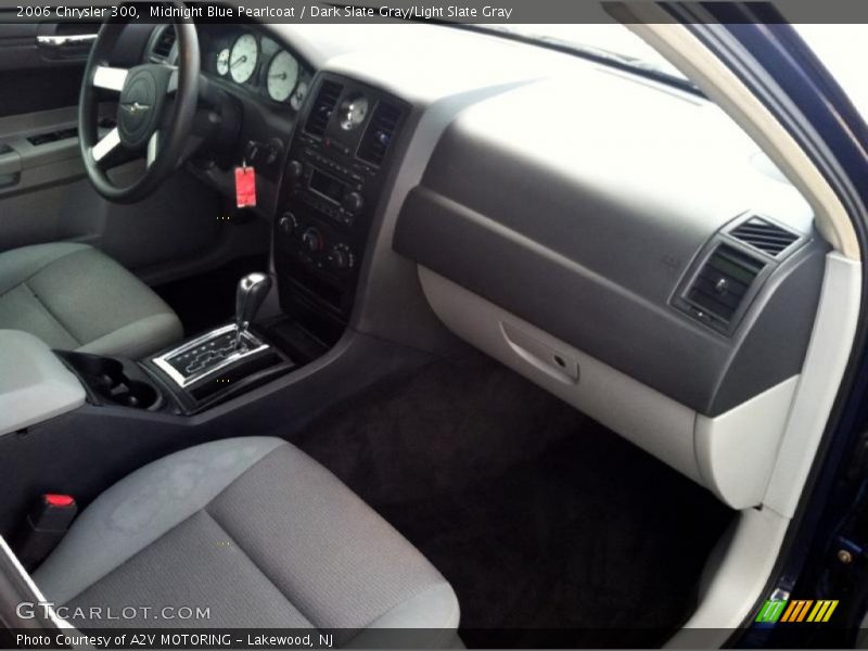 Midnight Blue Pearlcoat / Dark Slate Gray/Light Slate Gray 2006 Chrysler 300