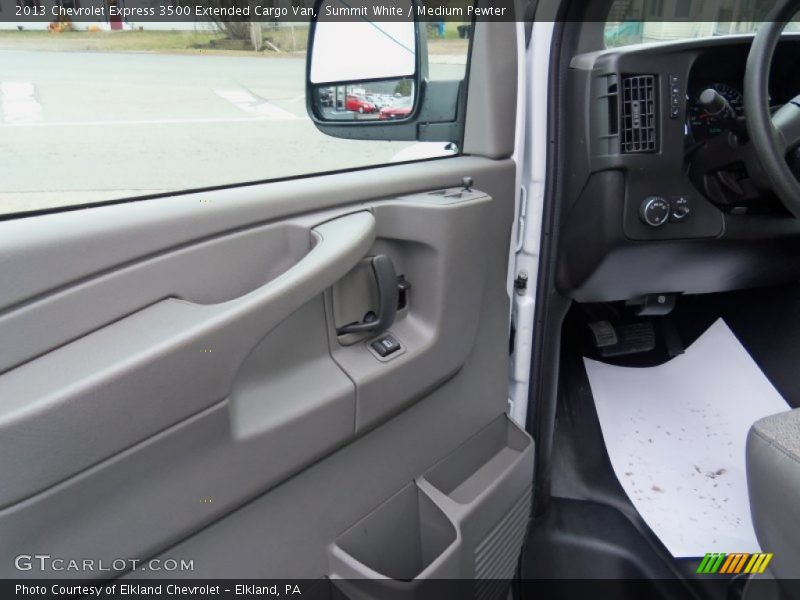 Summit White / Medium Pewter 2013 Chevrolet Express 3500 Extended Cargo Van