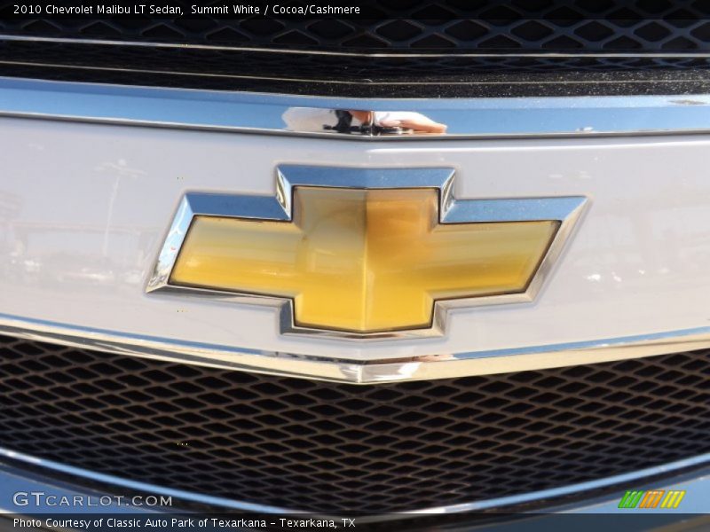 Summit White / Cocoa/Cashmere 2010 Chevrolet Malibu LT Sedan