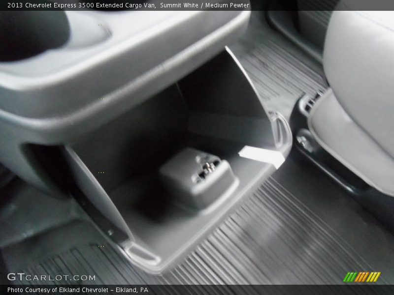 Summit White / Medium Pewter 2013 Chevrolet Express 3500 Extended Cargo Van