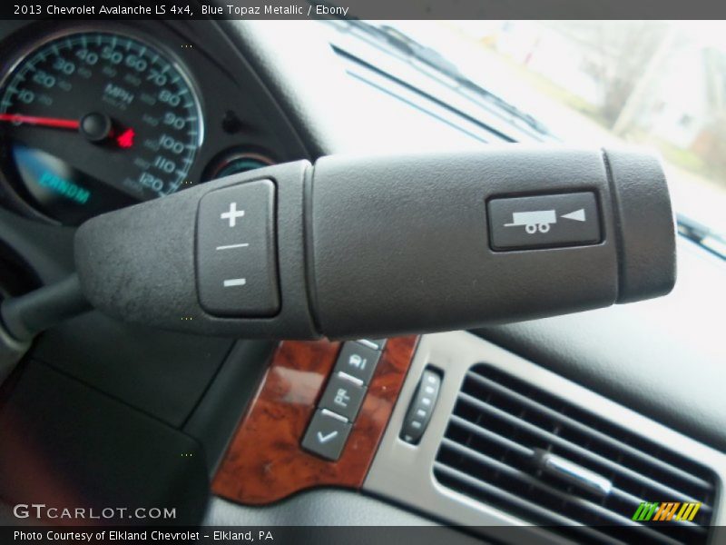 Blue Topaz Metallic / Ebony 2013 Chevrolet Avalanche LS 4x4