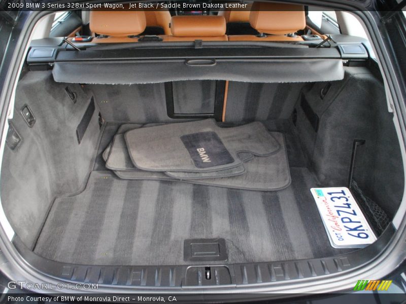  2009 3 Series 328xi Sport Wagon Trunk