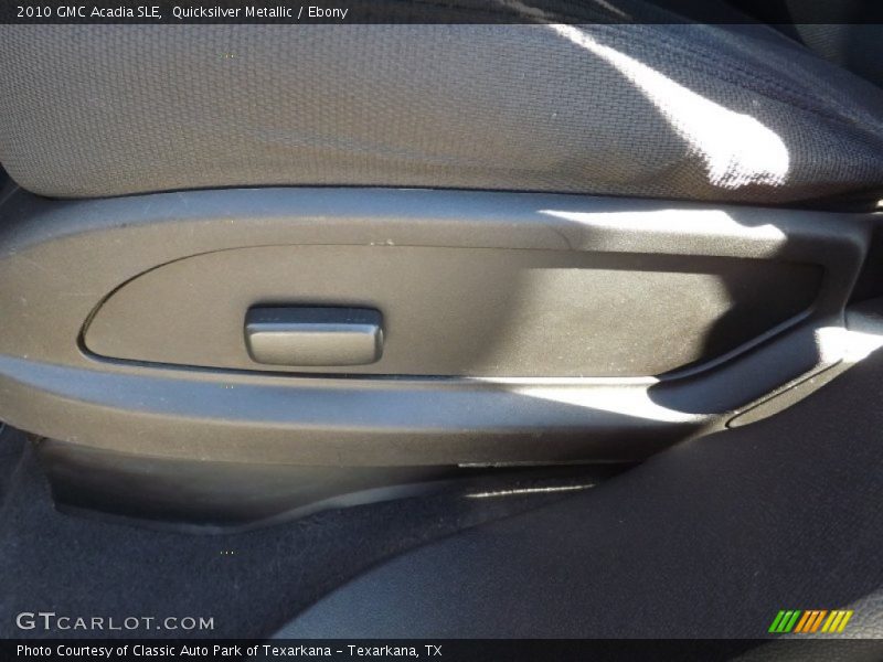 Quicksilver Metallic / Ebony 2010 GMC Acadia SLE