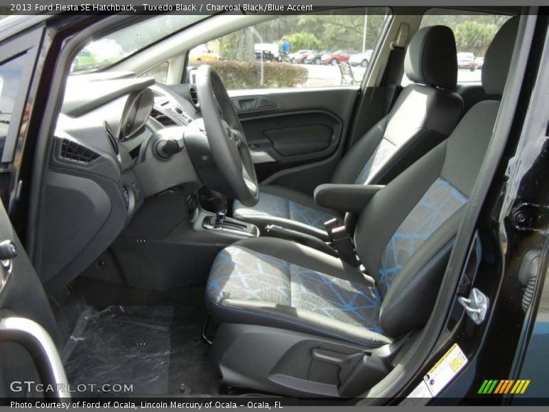 Front Seat of 2013 Fiesta SE Hatchback