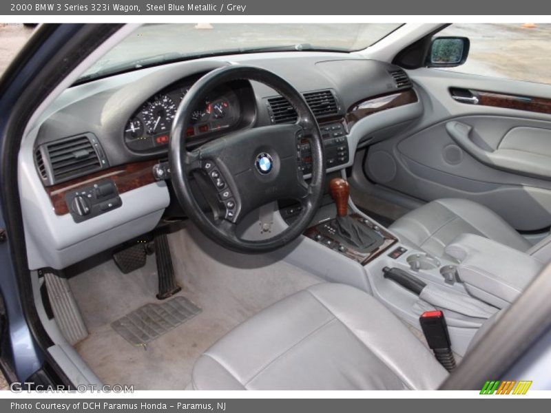 Grey Interior - 2000 3 Series 323i Wagon 