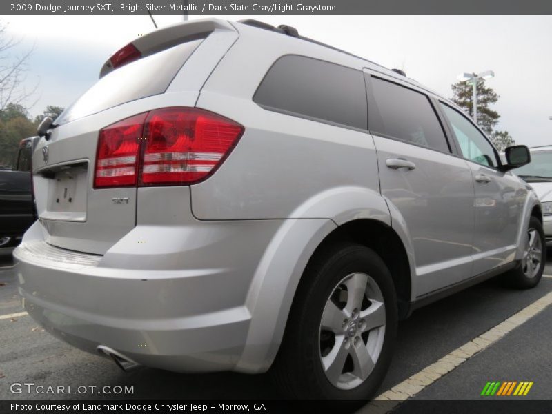 Bright Silver Metallic / Dark Slate Gray/Light Graystone 2009 Dodge Journey SXT