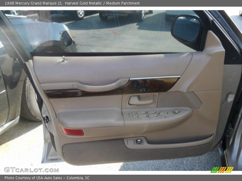 Harvest Gold Metallic / Medium Parchment 1998 Mercury Grand Marquis LS