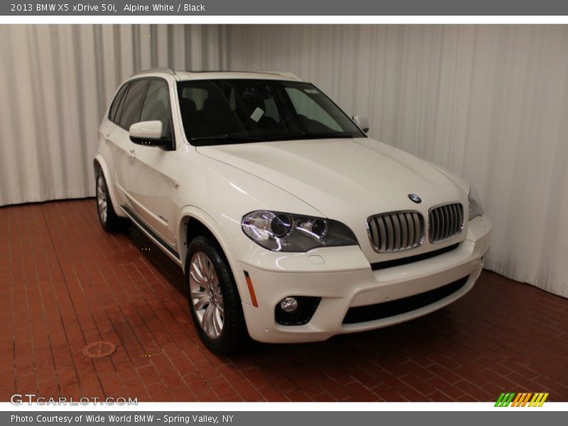 Alpine White / Black 2013 BMW X5 xDrive 50i